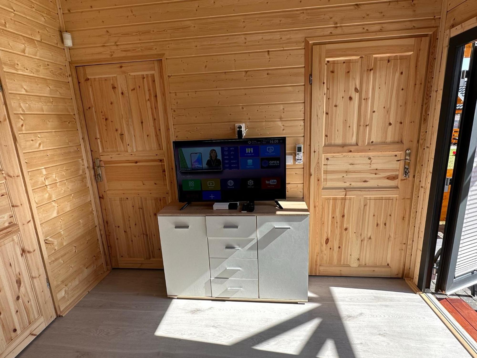 Osrodek Wczasowy Kuba Hotell Jarosławiec Exteriör bild