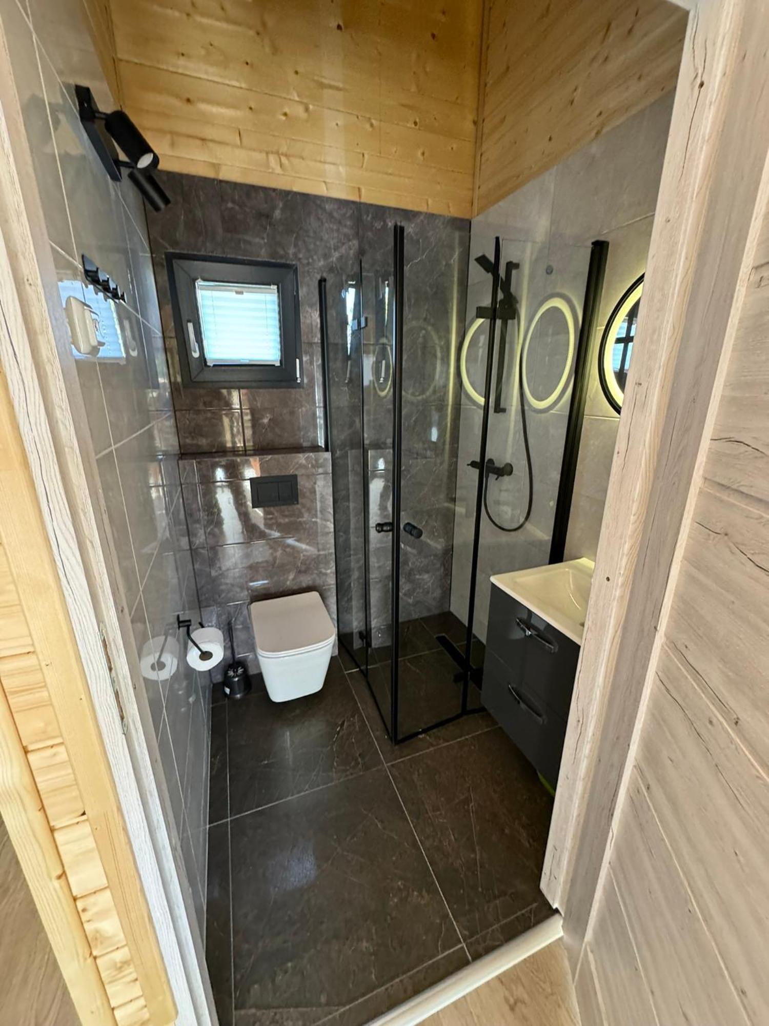 Osrodek Wczasowy Kuba Hotell Jarosławiec Exteriör bild
